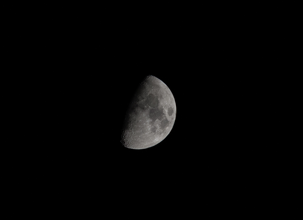 Mond 21112023 Canon